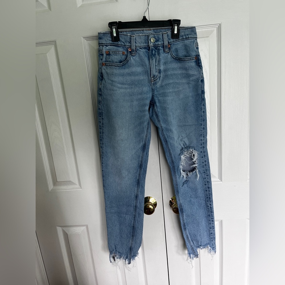 American Eagle ‘90s Skinny Jeans
